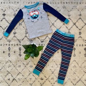 Cat & Jack Kids Stripped Sleepwear Set - Size 5T